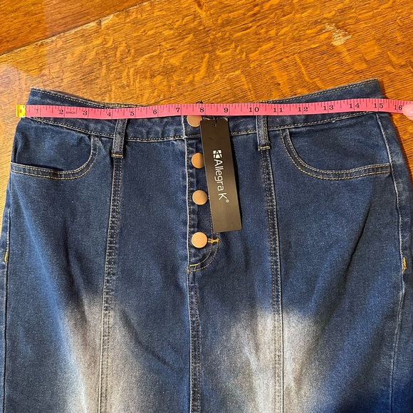 Allegra K Fishtail style Jean skirt sz medium button fly stretchy NWT - Picture 5 of 9